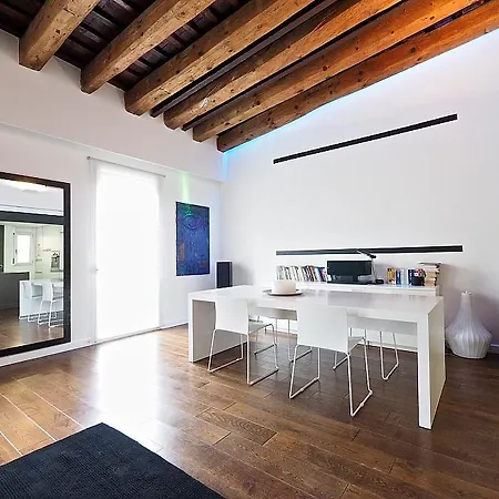 Apartman Home-universitat